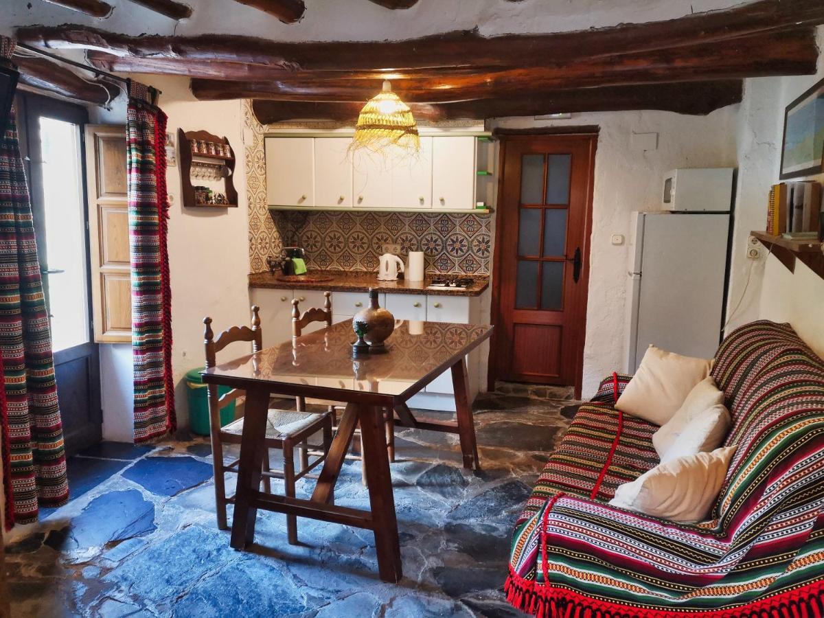 La Casa De La Bombilla Verde Trevélez エクステリア 写真