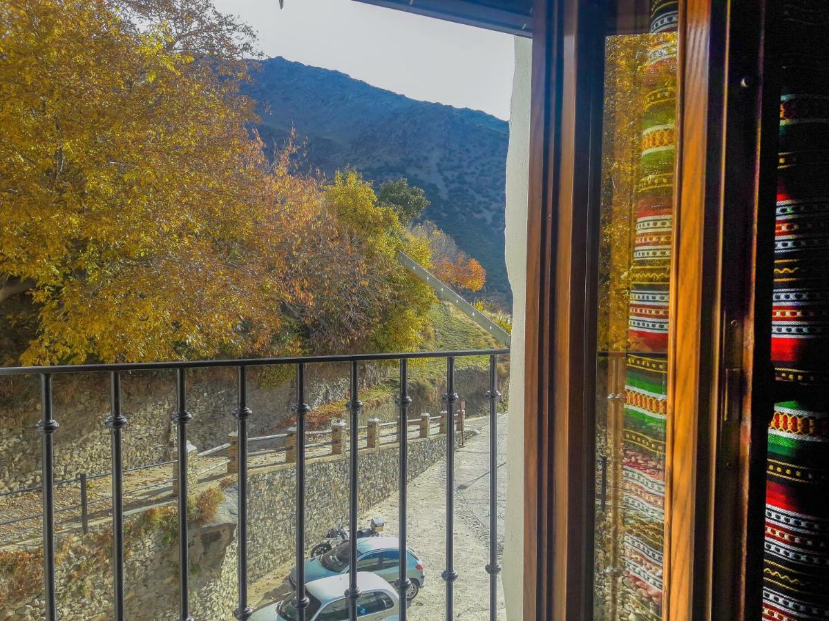 La Casa De La Bombilla Verde Trevélez エクステリア 写真